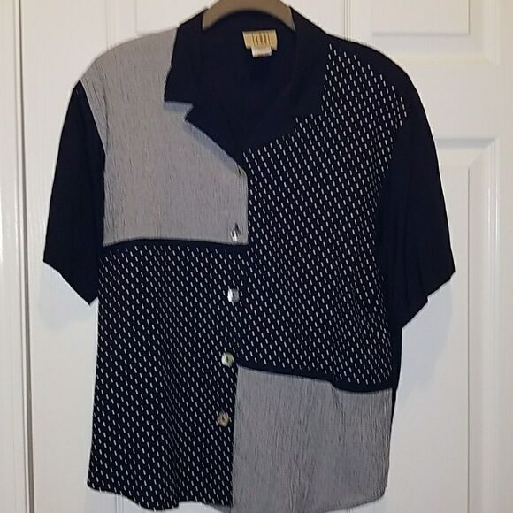 Teddi Tops - Teddi navy white block pattern top Sz. PM